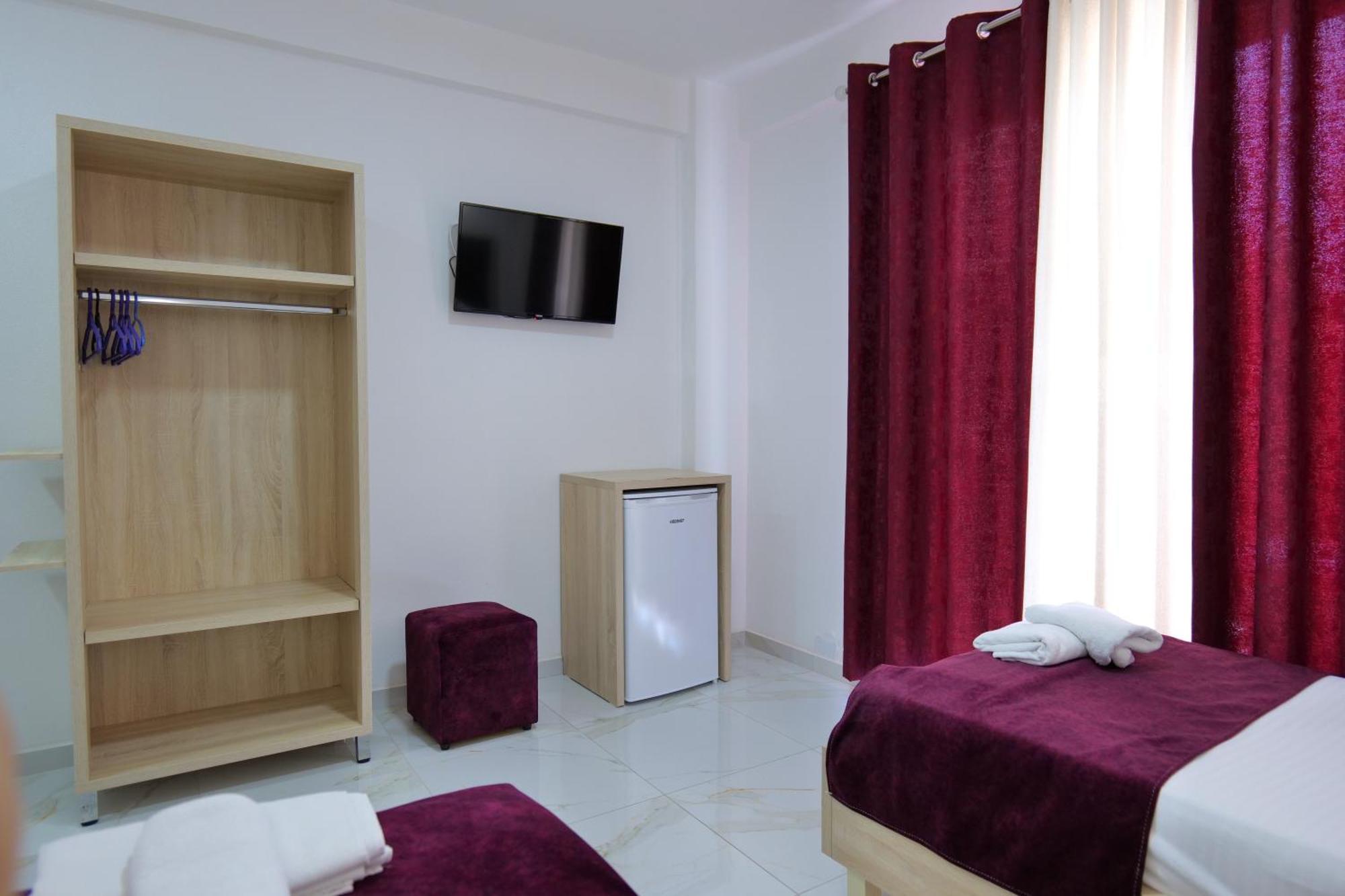 Hotel Vathi Ksamil Esterno foto