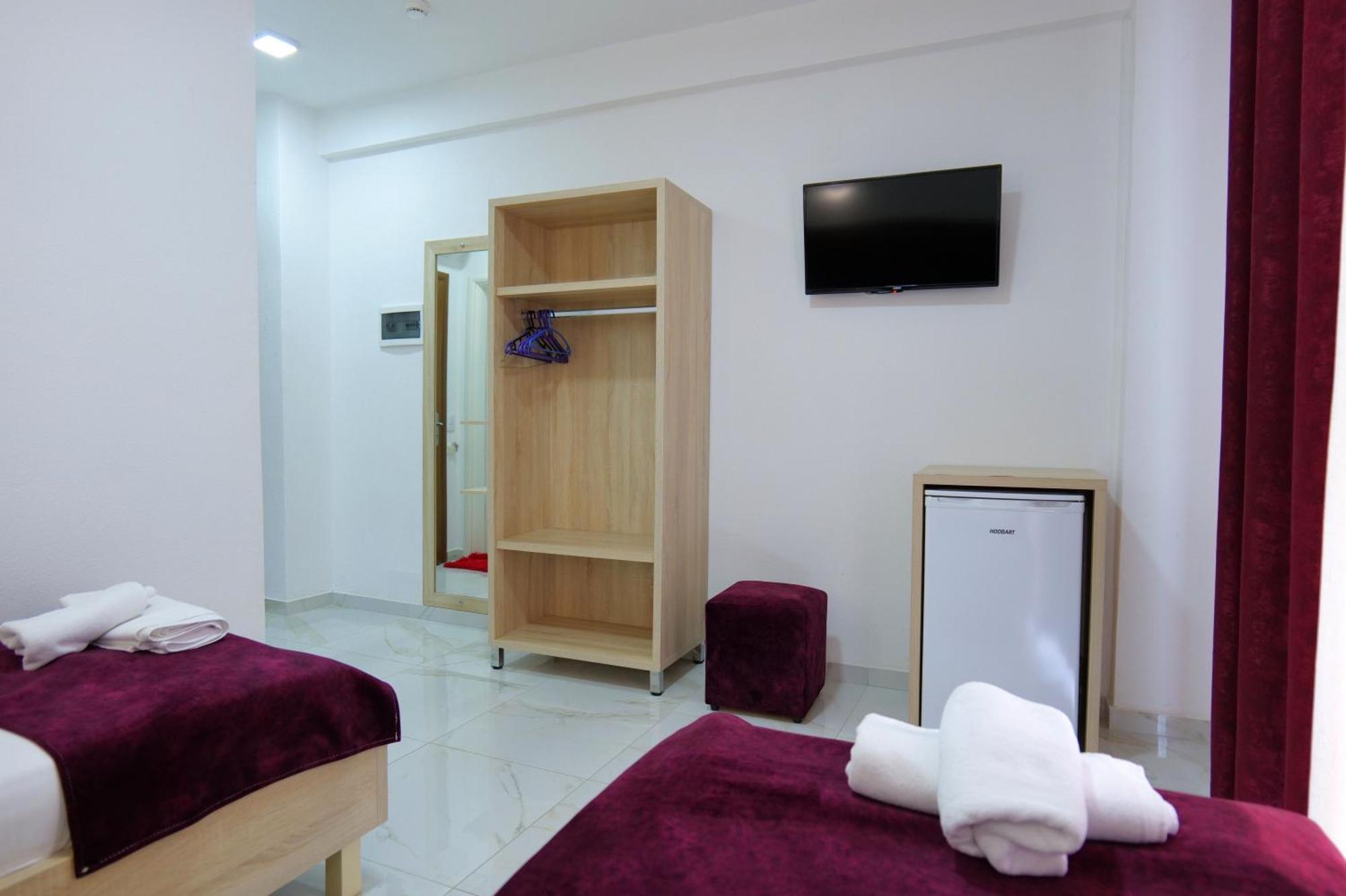 Hotel Vathi Ksamil Esterno foto