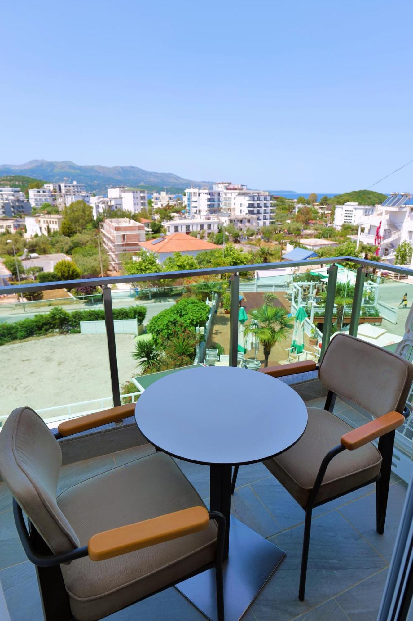 Hotel Vathi Ksamil Esterno foto