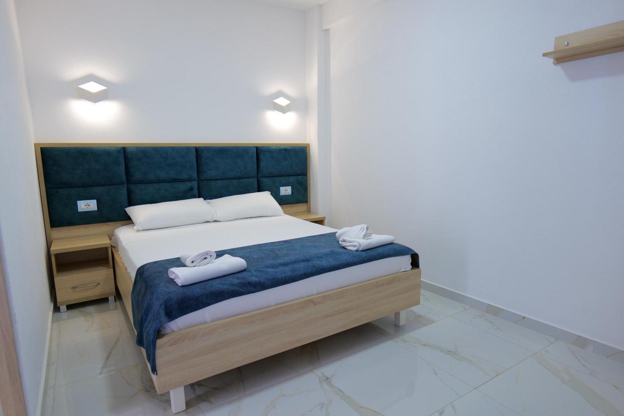 Hotel Vathi Ksamil Esterno foto