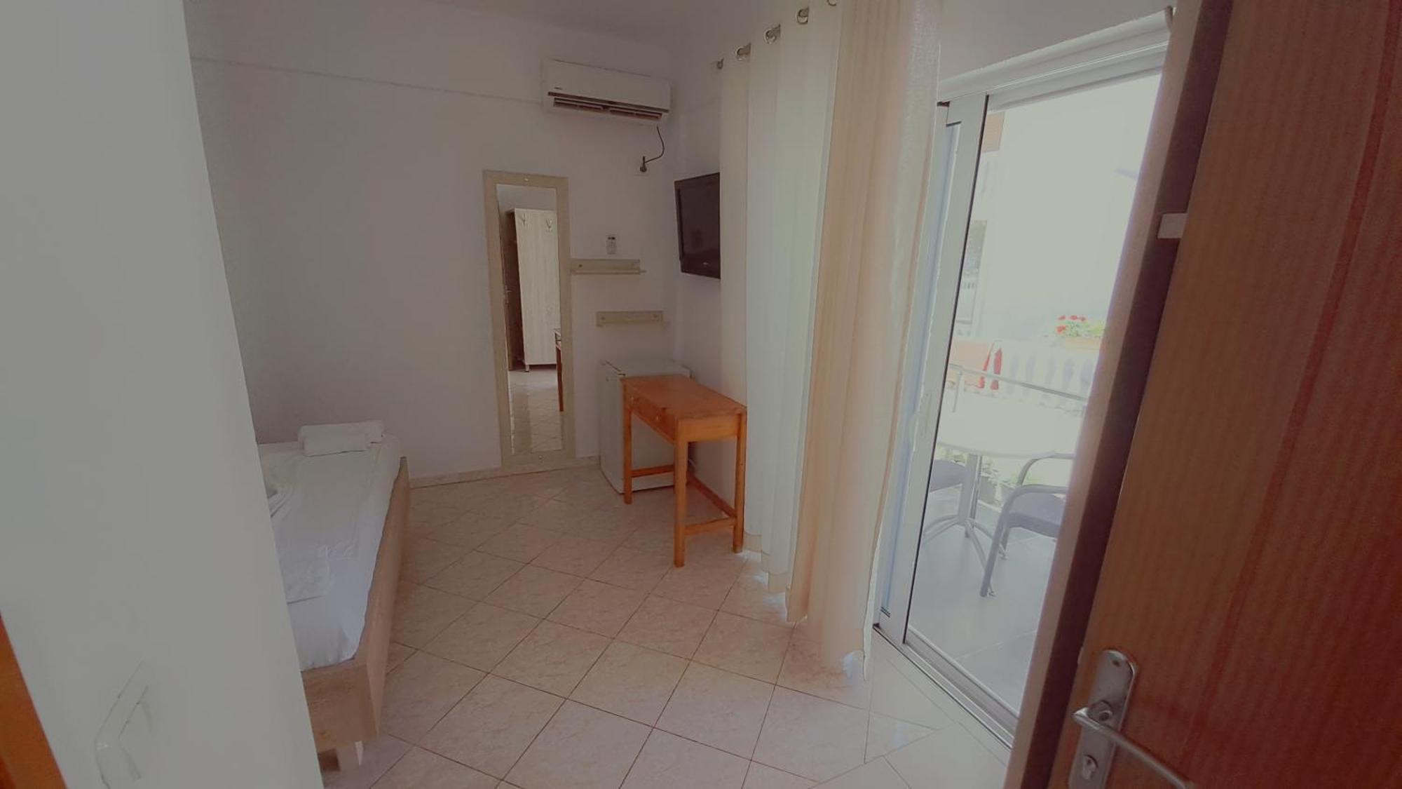 Hotel Vathi Ksamil Esterno foto