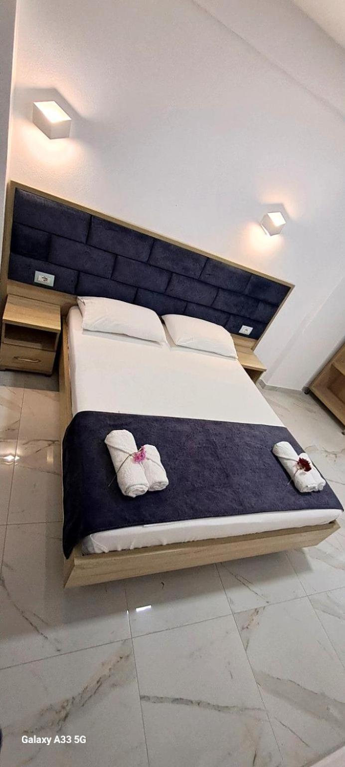 Hotel Vathi Ksamil Esterno foto